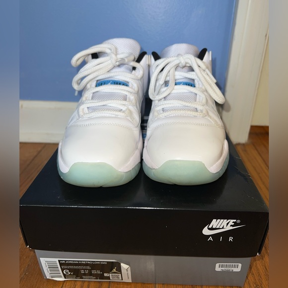 Air Jordan 11 Retro Low GS 6y Legend Blue 2021 - Picture 3 of 5